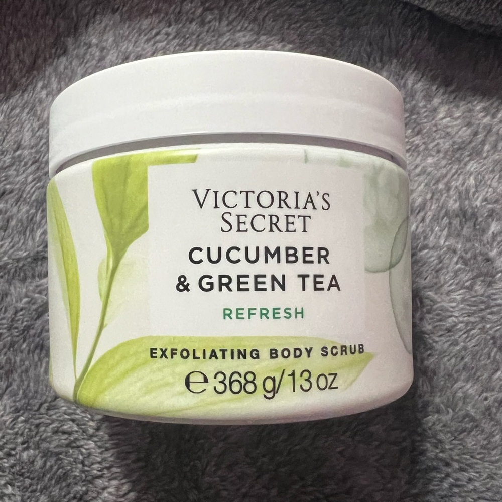Victoria’s Secret Cucumber & Green Tea Exfoliating Body Scrub